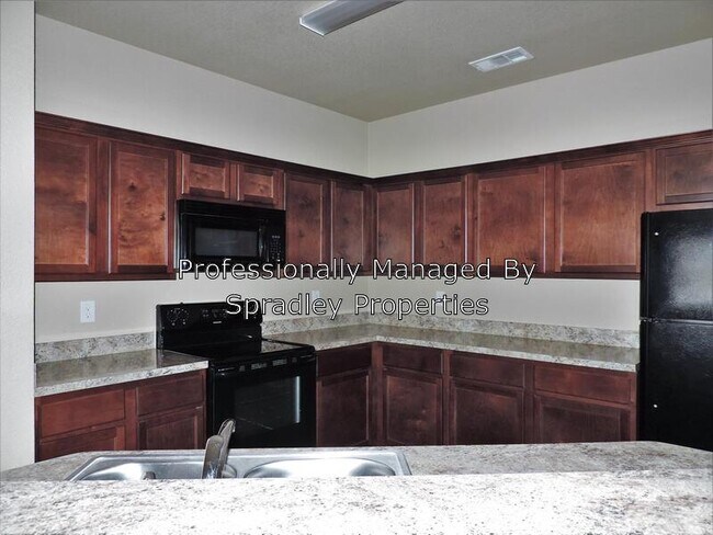 Building Photo - 4626 Teesh Dr