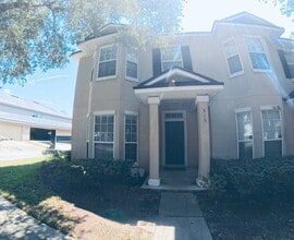 Building Photo - 515 Hopewell Dr