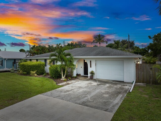 Foto del edificio - 1104 NW 12th Terrace