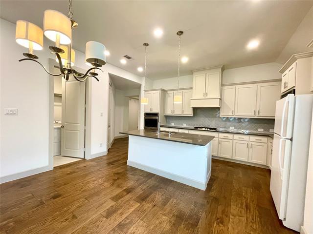 Foto del edificio - 2269 Lobo Ln