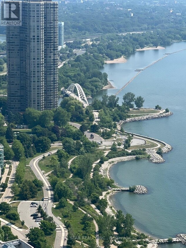 Primary Photo - 38 Annie Craig Dr