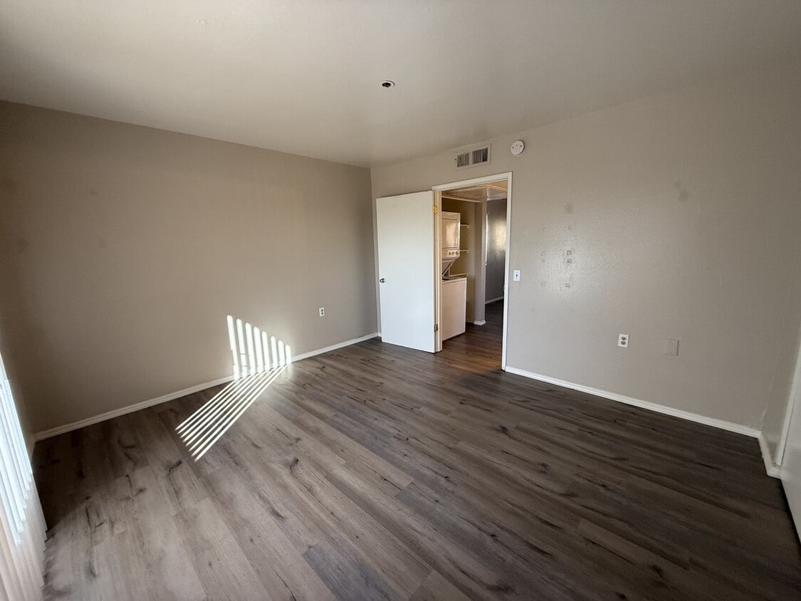 Foto principal - 12221 W Bell Rd