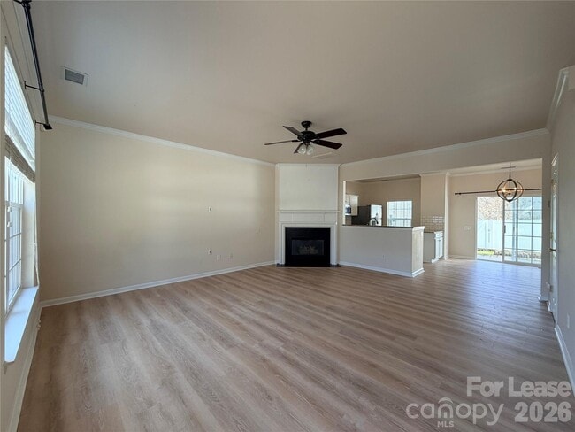 Building Photo - 6836 Rothchild Dr