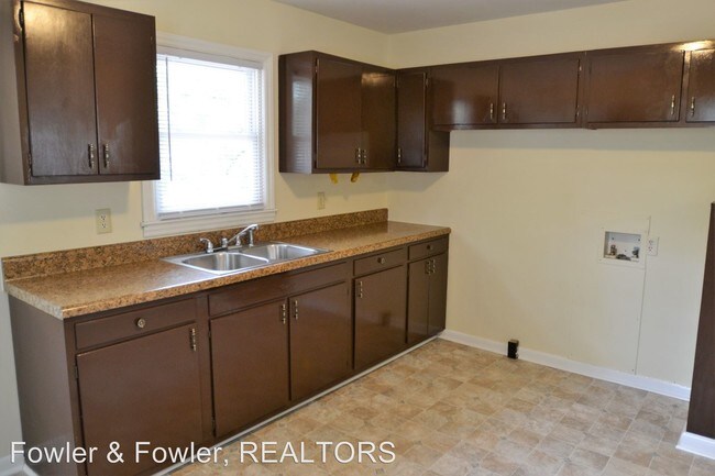 Foto del edificio - 2 br, 1 bath House - 1101 Wayside Dr