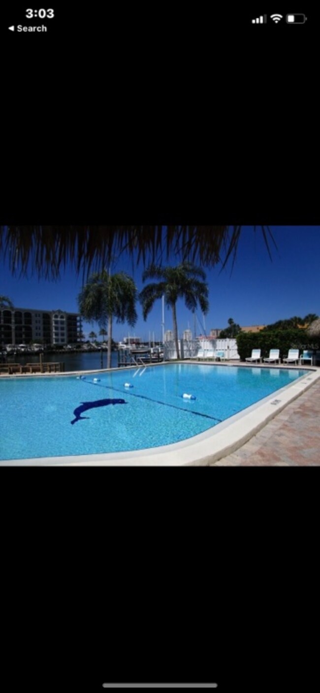 Foto del edificio - 255 Dolphin Point