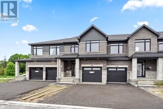 Building Photo - 330 Makobe Ln