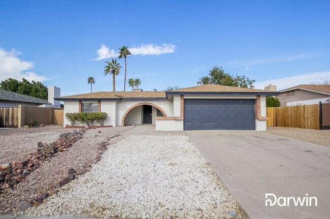 Building Photo - 7426 W Jenan Dr, Peoria, AZ 85345