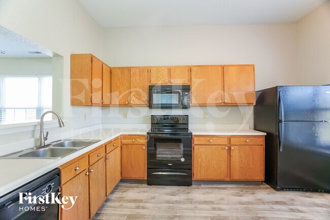 Building Photo - 1435 Blue Brook Way