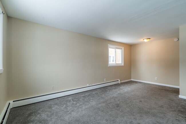 Foto del edificio - 2676 Sheridan Dr