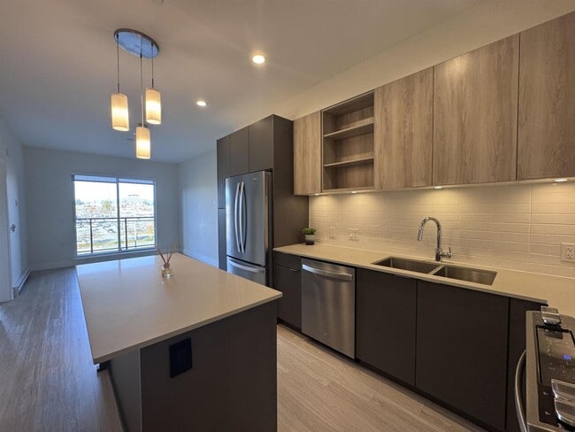 Building Photo - 6960 Nicholson Rd