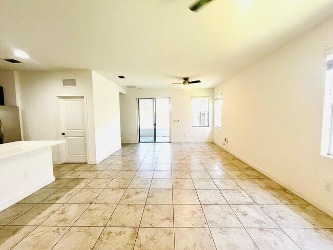 Building Photo - 6089 Wildfire Way