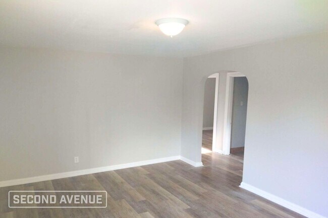 Foto del edificio - 742 Greenmound Rd