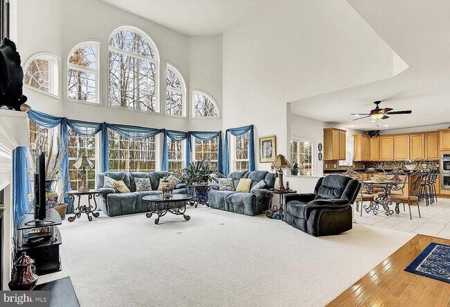 Foto del edificio - 842 Kingsbrook Rd