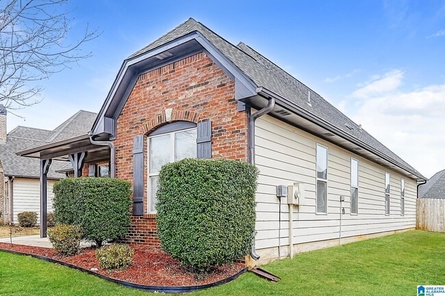 Building Photo - 1291 Washington Dr