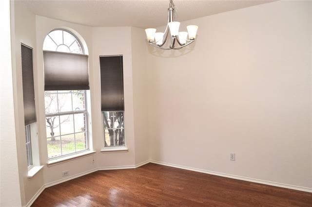 Building Photo - 4840 Park Brook Dr