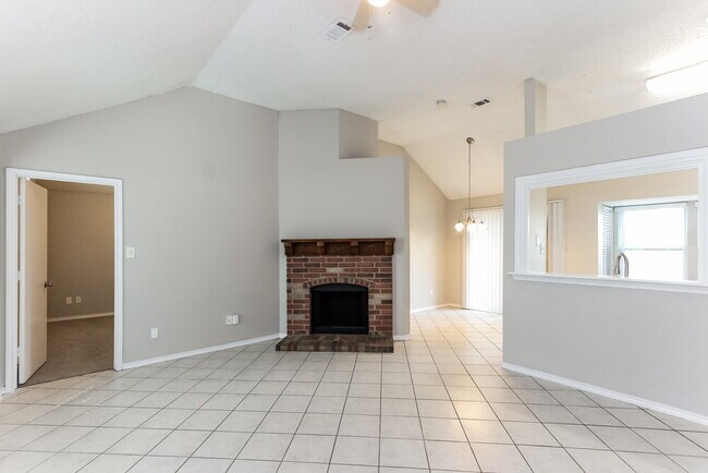 Foto del edificio - 1503 Waxwing Ct
