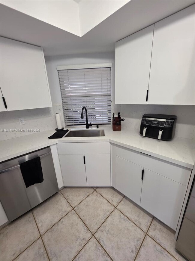 Foto del edificio - 15090 SW 49th Ln