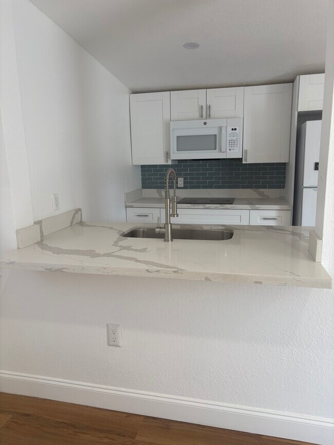 Foto del edificio - 2749 NW 29th St