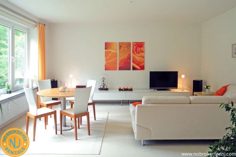 Primary Photo - 15 Henley Pl