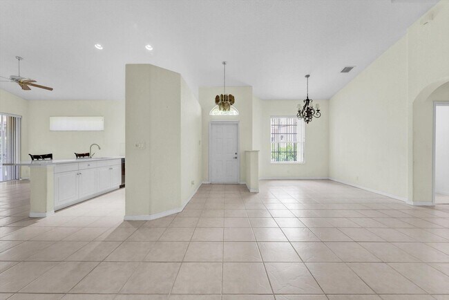 Building Photo - 2531 Coakley Pt