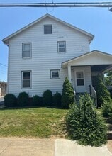 Building Photo - 567 N Walnut St