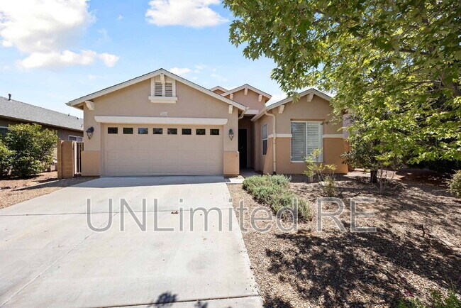 Building Photo - 7889 N Music Mountain Ln