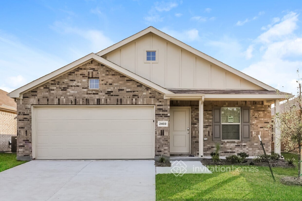 Foto principal - 2403 Ava Dr