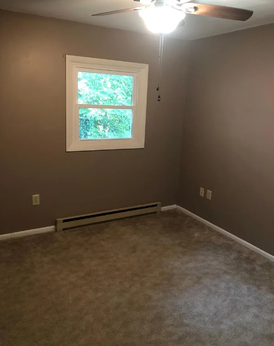 Building Photo - 213 Tallow Wood Dr