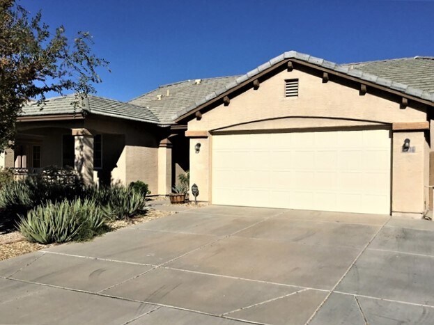 Primary Photo - 16776 W Mesquite Drive