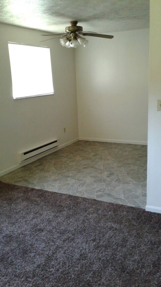 Building Photo - 5707 Trenton Ct