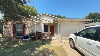 Building Photo - 4221 Heath St