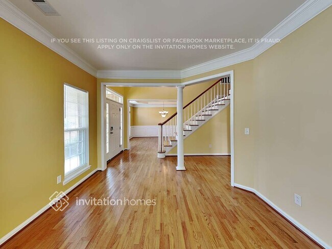 Foto del edificio - 10124 Rivendell Ln