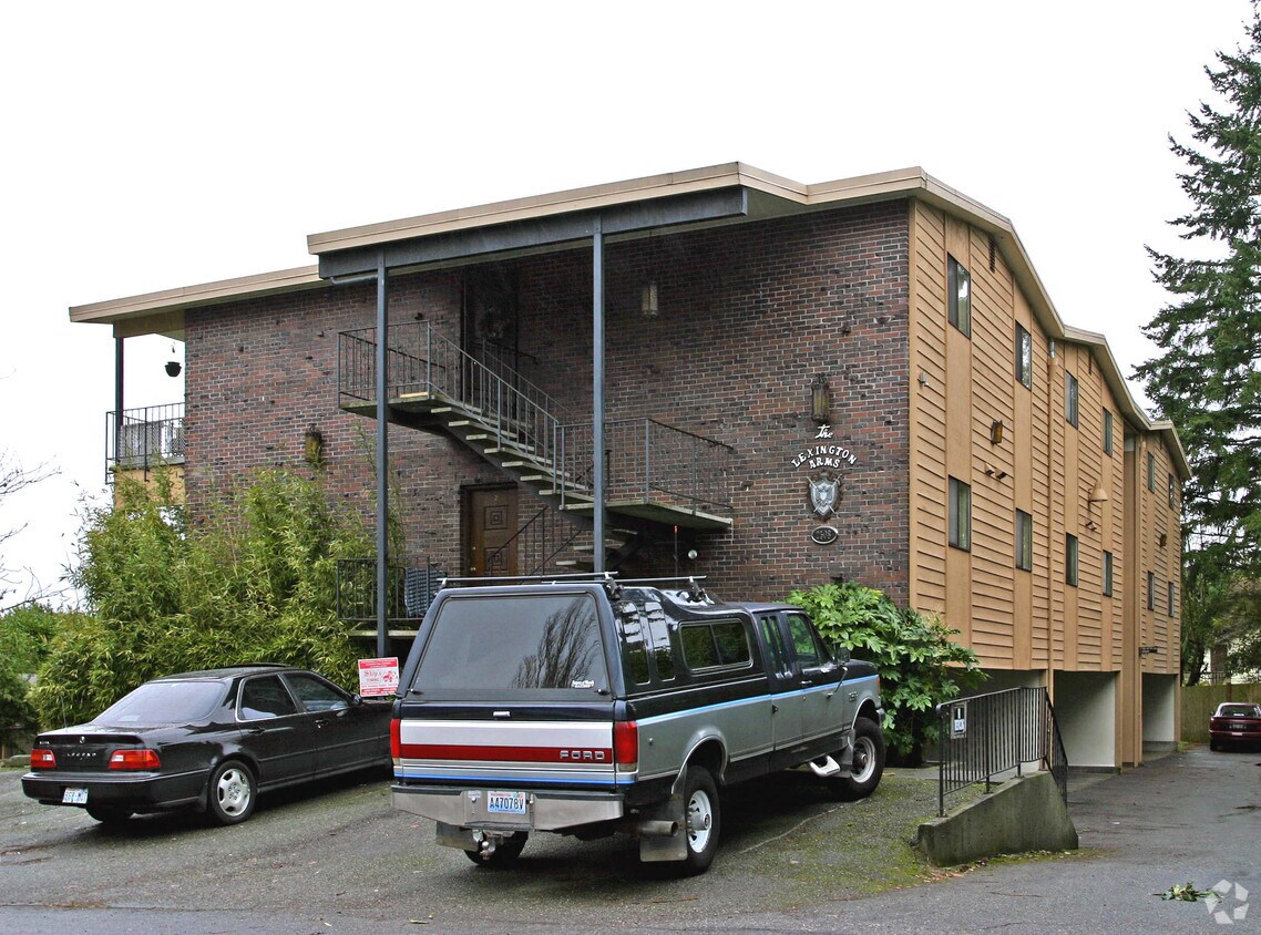 Building Photo - Lexington Arms Apartments