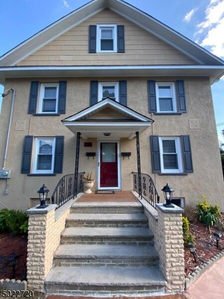 Primary Photo - 320 Livingston St