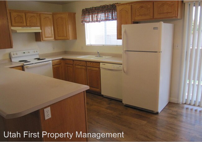 Building Photo - 2 br, 2 bath House - 1122 E 300 S #K121
