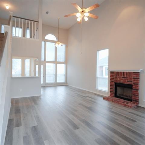 Foto del edificio - 142 Woodcreek Dr