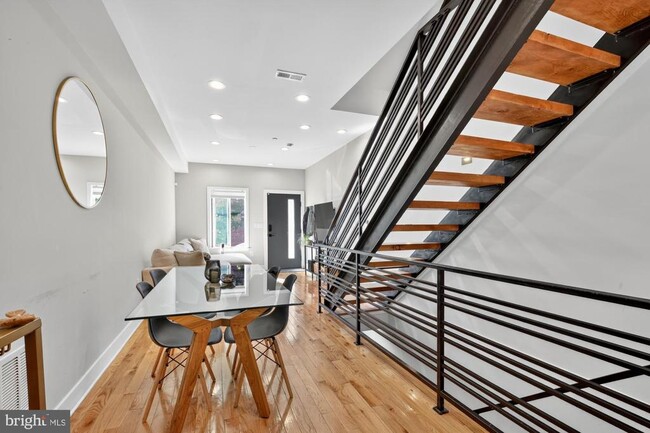Foto del edificio - 427 W Norris St