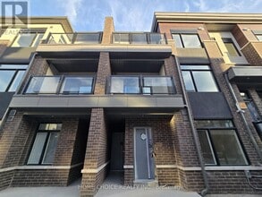 Building Photo - 1695 Dersan St