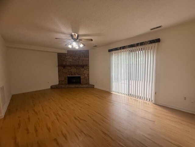 Foto del edificio - Spacious condo at The Oaks of Avent Ferry!