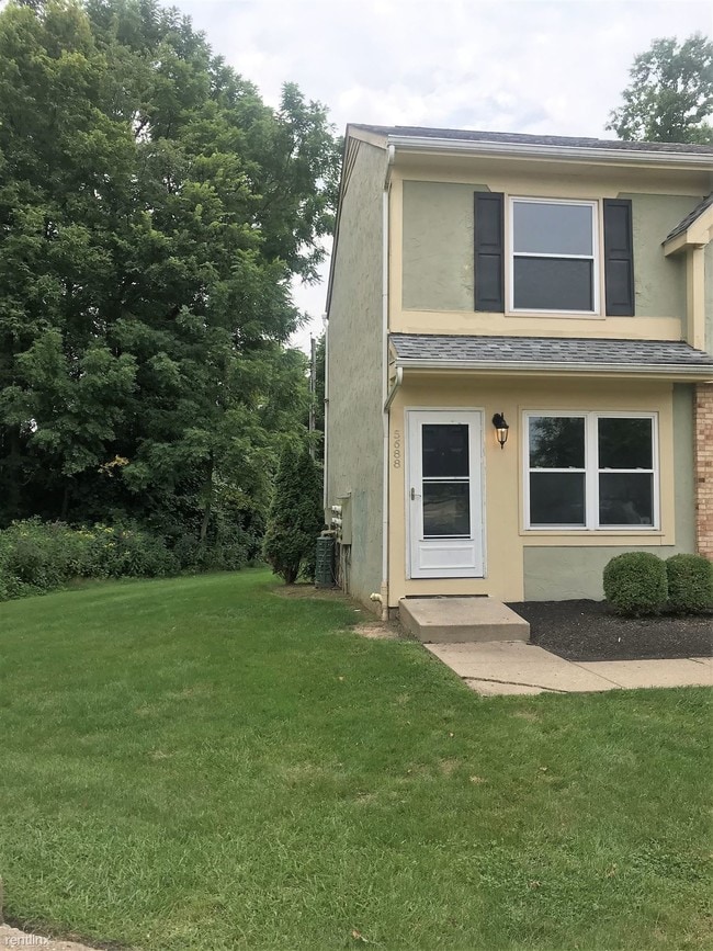 Building Photo - 2 br, 1.5 bath Condo - 5688 Crossing Ct