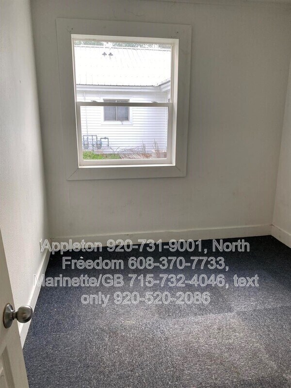 Building Photo - S7559 US-12