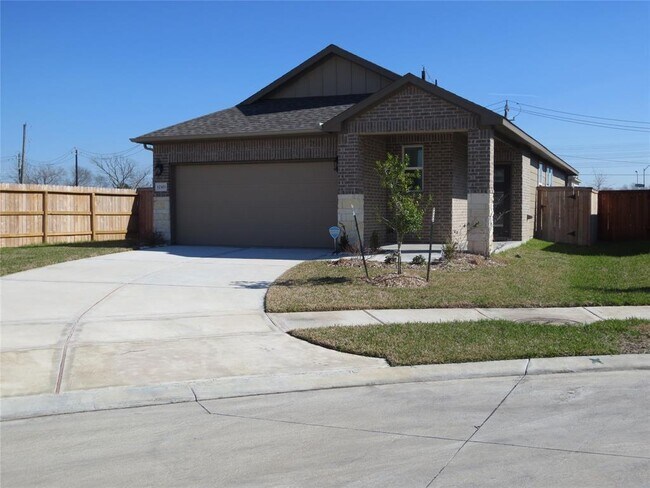 Building Photo - 12303 Raekwon Wy