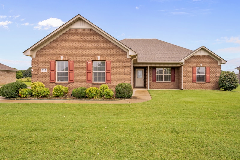 Foto principal - 115 Maddie Ridge Rd