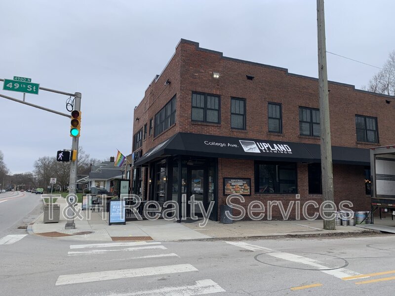 Foto principal - 4842 N College Ave