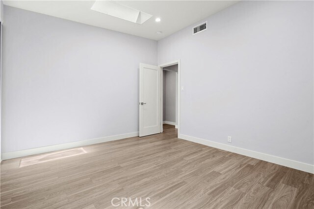 Building Photo - 5147 Fulton Ave