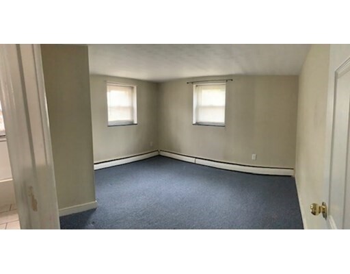 Foto del edificio - 447 W Elm St