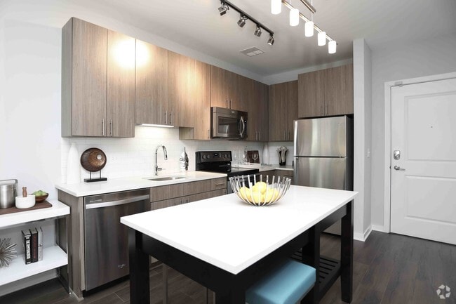 1BR, 1BA - 718 SF - The Parker at Huntington Metro