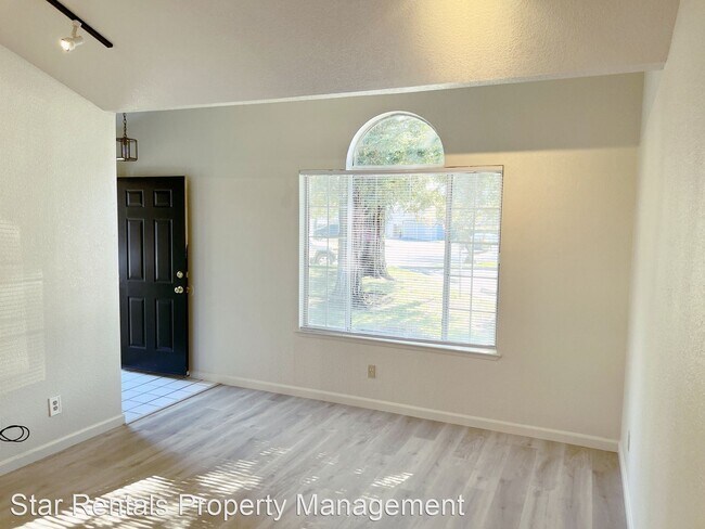 Building Photo - 2 br, 2 bath House - 821 NORTHAMPTON