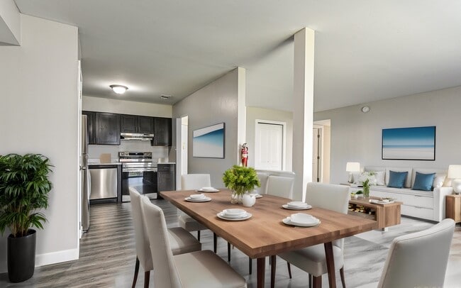 Dining - Chateau Apartments