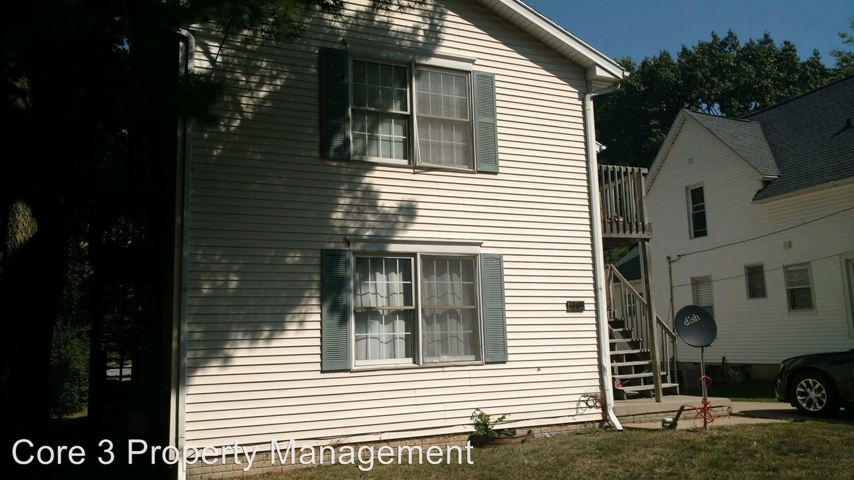 Primary Photo - 1303 W Taylor St